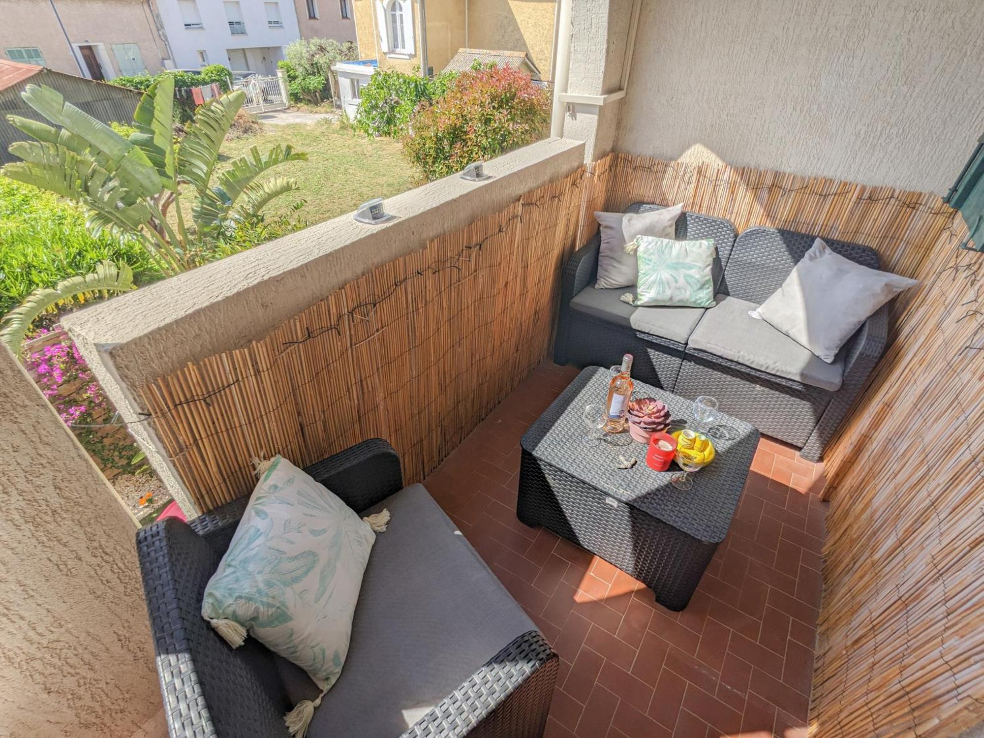 Netflix - Lit Queen Size - Terrasse Plein Sud - Climatisation - 2'Centre-Ville - 6'Mer - Parking Prive - 56M2 - L'Olivine - Offre Speciale La Londe-les-Maures Buitenkant foto